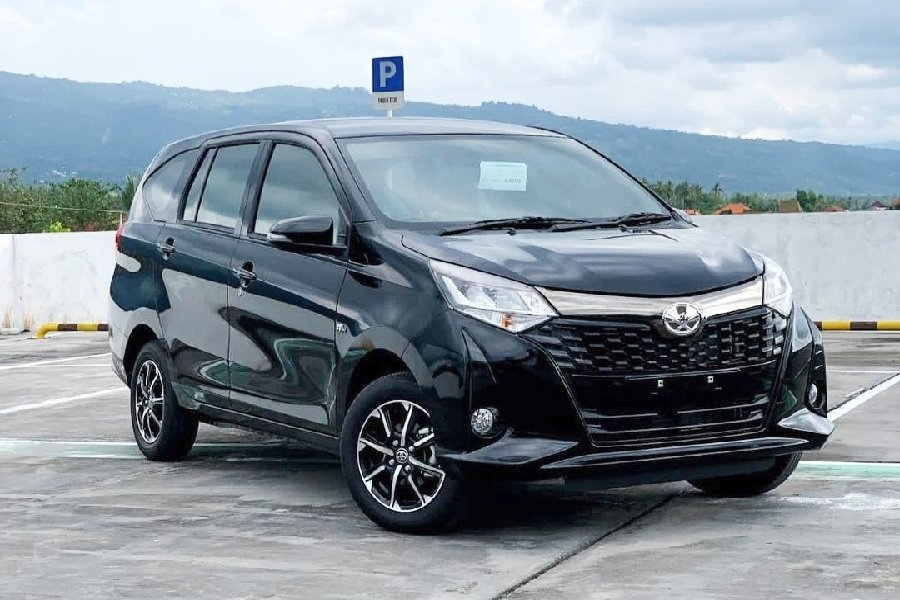 Toyota Calya 2024 Mobil Hemat Bahan Bakar dengan Spesifikasi Unggulan untuk Aktivitas Sehari-hari!