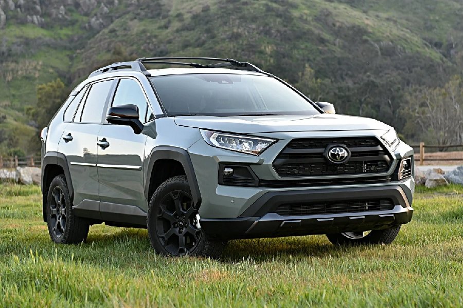 Toyota Rush 2023 Meretas Standar Baru Kesenangan Berkendara dengan Kemewahan dan Desain yang Memikat!