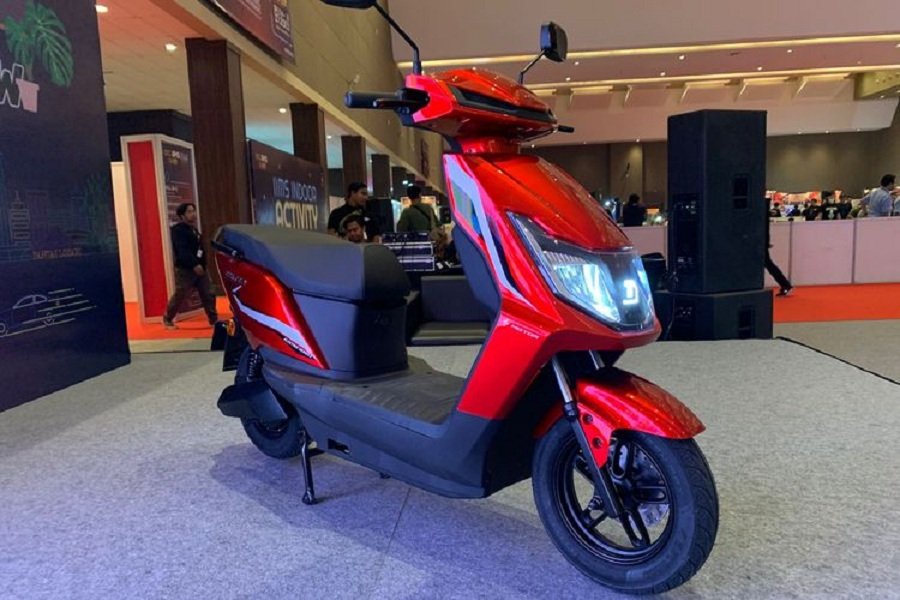United MX 1200! Meluncur dengan Harga Merakyat, Motor Listrik Spesifikasi Mewah dengan Jarak Tempuh 80 Km