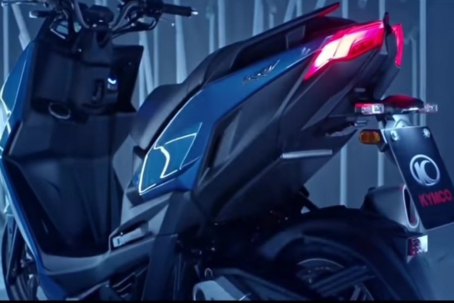 Wow! Skutik Terbaru Kymco, KMAX 180 Siap Mengguncang Pasar! Apa Keunggulannya
