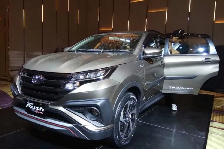 Wow! Toyota Rush 2024 Hibrida Perpaduan Anggun dan Teknologi Terkini, Bakal Guncang Pasar SUV di Indonesia!