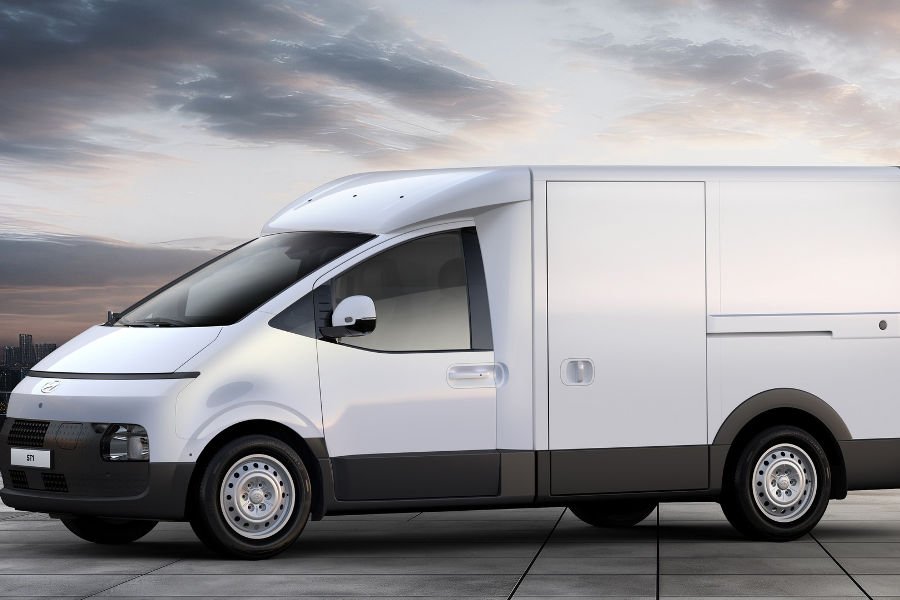 Hyundai Luncurkan Mobil Listrik ST1 EV Inovatif untuk Bisnis