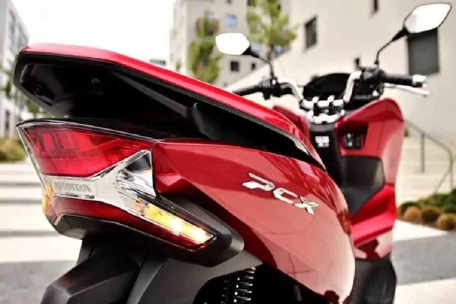 All New Honda PCX 175 2024 Skuter Matic Kemewahan dengan Performa Tangguh!