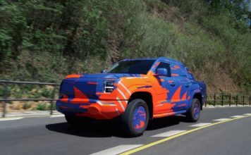 BYD Bersiap Merilis Truk Pikap Listrik Pertama Tantangan Besar bagi Ford Ranger dan Toyota Hilux!