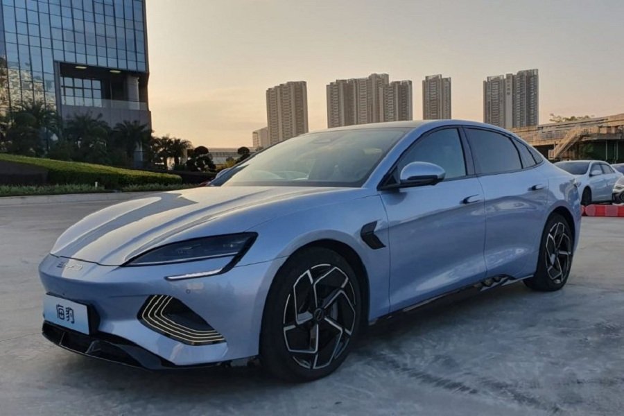 BYD Merilis Dolphin Honor Edition! Mobil Listrik Murah Incar Pasar Mobil Bensin di Cina dan Indonesia