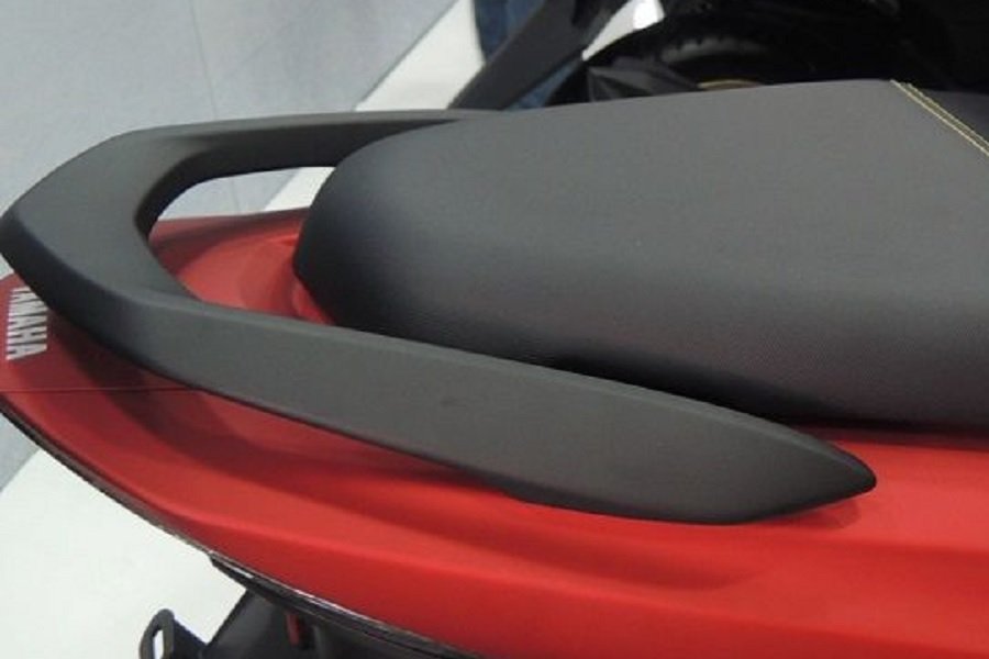 Behel Motor Lebih dari Sekadar Pegangan, Ini Fungsinya yang Mengejutkan!