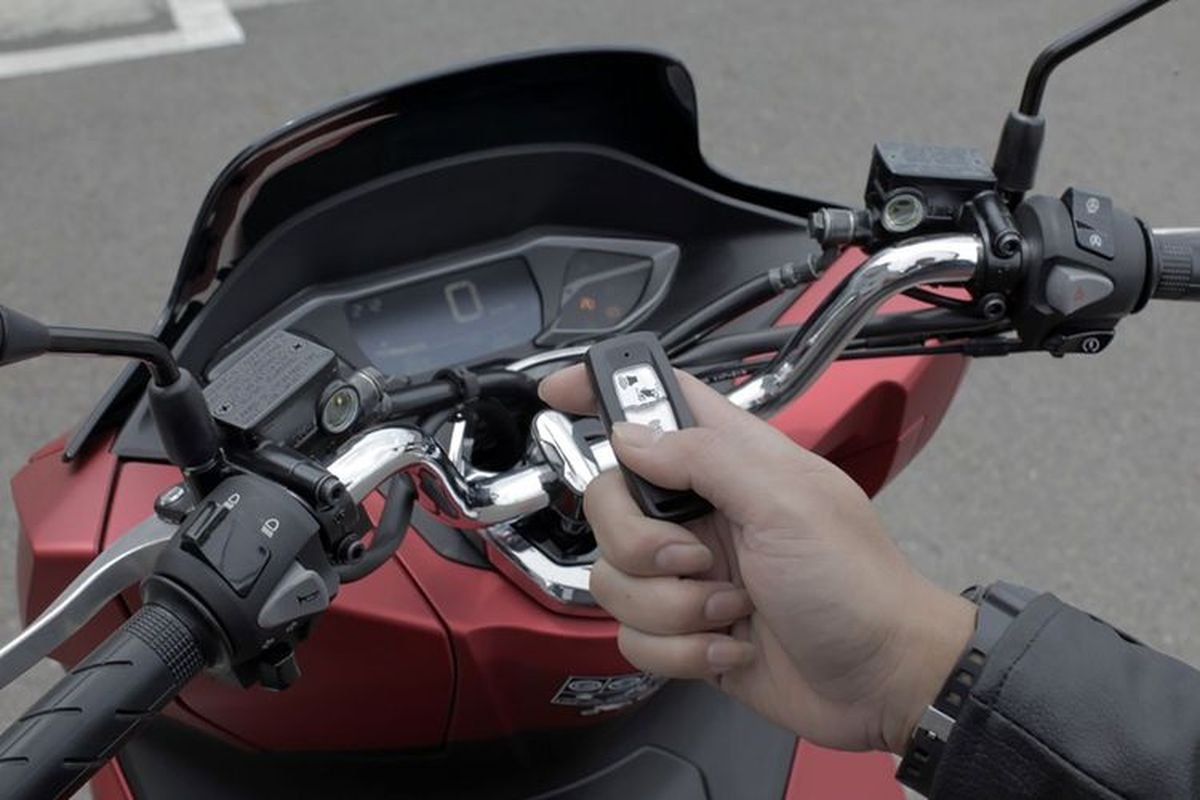 Cara Menghidupkan Motor Honda ADV 160 dengan Smart Key
