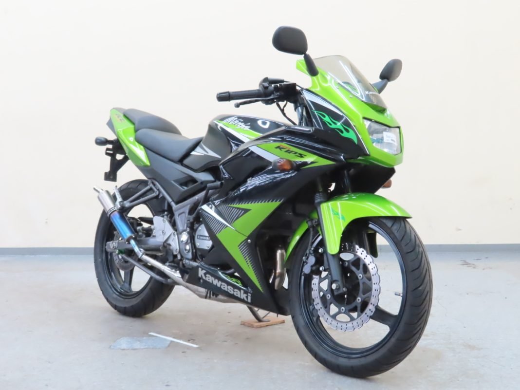 Daftar Harga Kawasaki Ninja RR Bekas