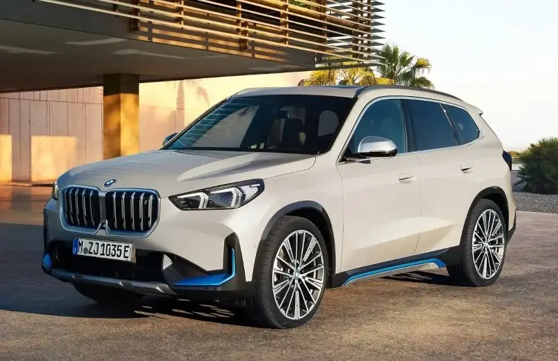 Desain Mobil Listrik BMW iX1, Inovasi dan Elegansi Berkumpul