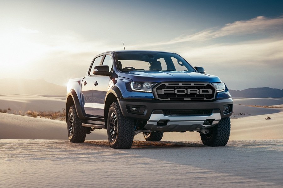Ford Ranger Raptor dan Everest Titanium! Mesin Gagah, Performa Tangguh, dan Ramah Lingkungan!