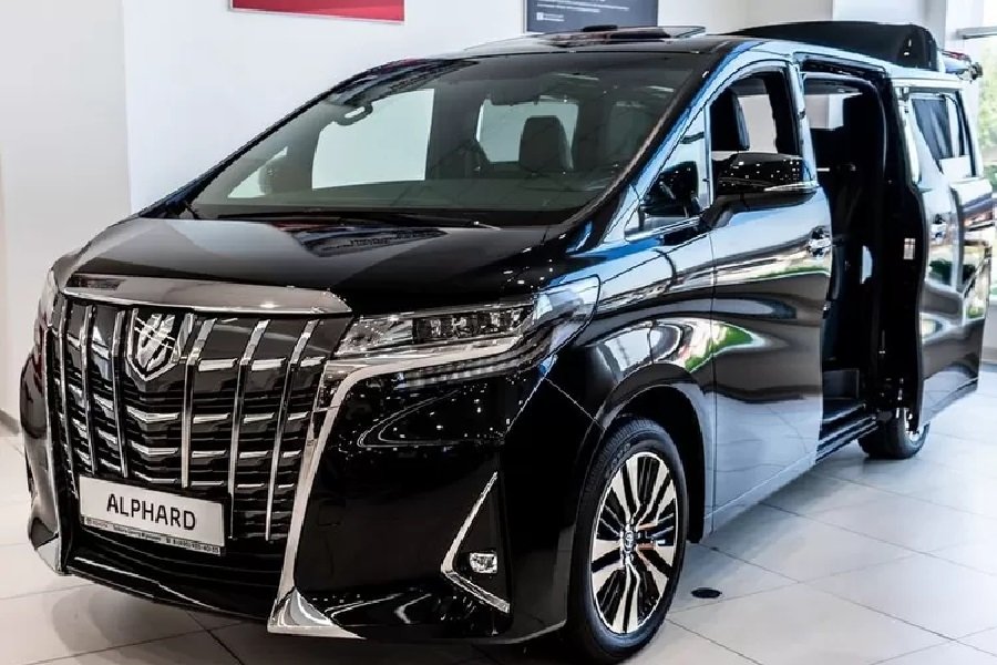 5 Keunggulan Mobil dengan Pintu Geser yang Membuatnya Pantas Diperhitungkan!
