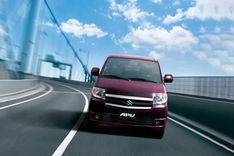 Bandingan Harga Mobil Bekas Suzuki APV dengan Daihatsu Xenia