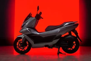 CFMoto 150 SC Skuter Matic Baru dengan Desain Elegan dan Fitur Lengkap!!!