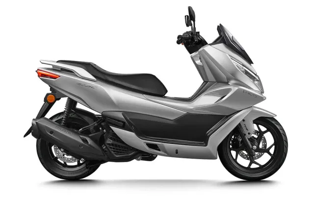 CFMoto 150SC Pesaing Baru PCX 150 dan NMAX 155