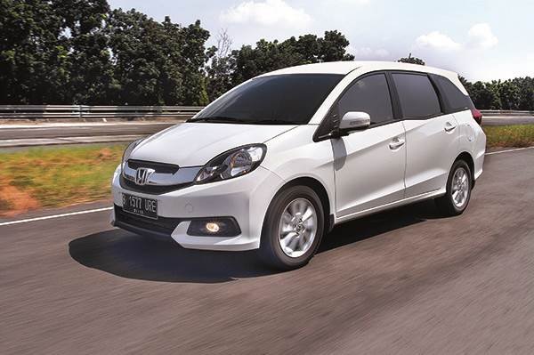 Honda Mobilio di Tahun 2024 Ini Masih Nyaman Banget Digunakan!