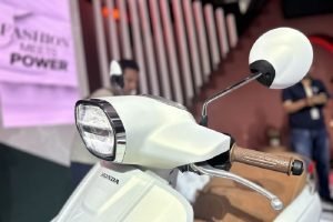 Honda Stylo 160 2024 Rahasia Kesuksesan Skutik Baru yang Memikat Hati Konsumen!