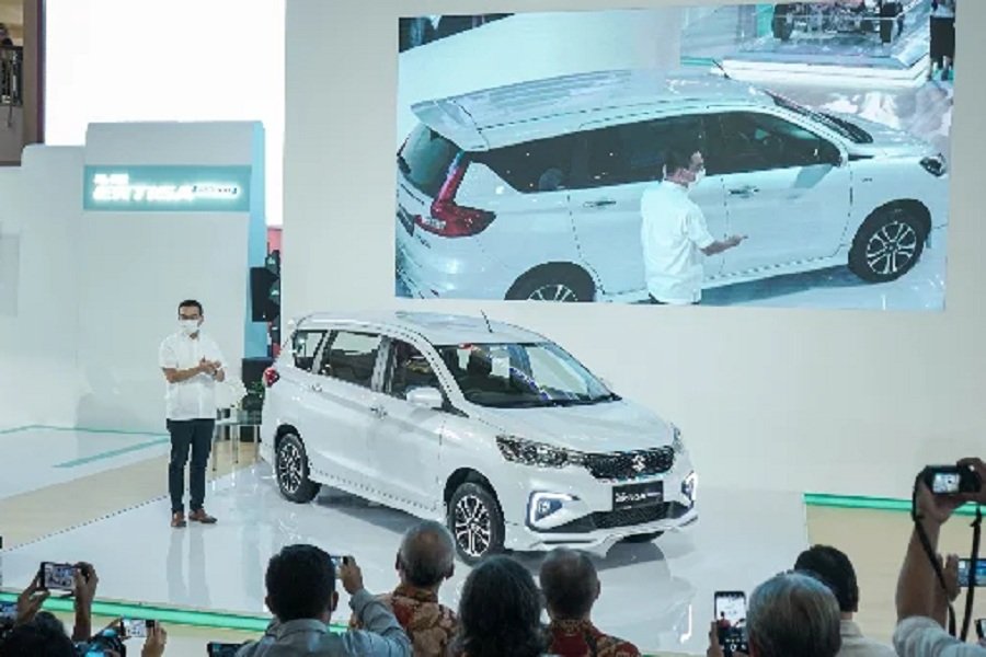 Inilah! Suzuki Ertiga Listrik dengan Jarak Tempuh Hingga 550 km, Anda Pasti Tak Percaya!
