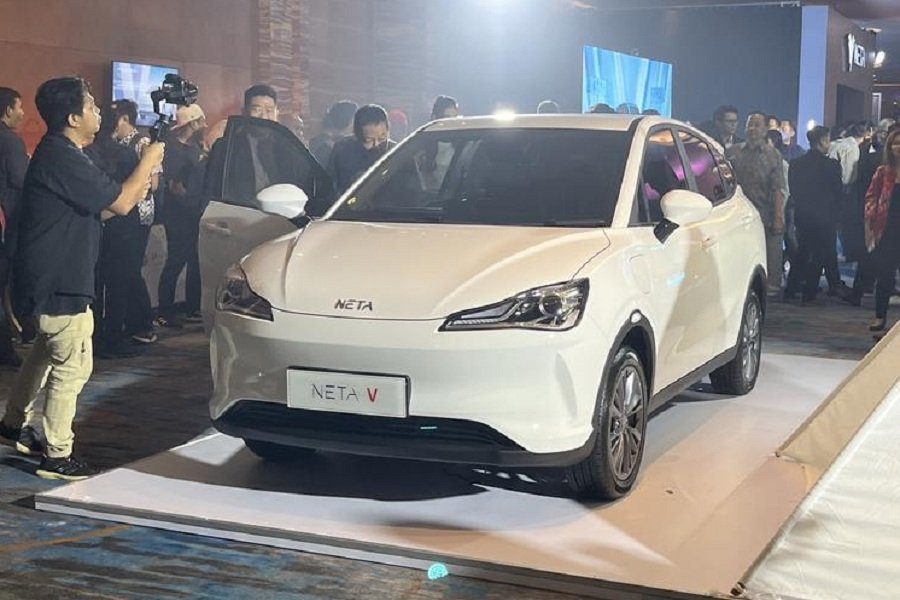 Komparasi Neta V-II vs VinFast VF 5! Duel Mobil Listrik Entry Level dengan Spesifikasi dan Harga Terbaru