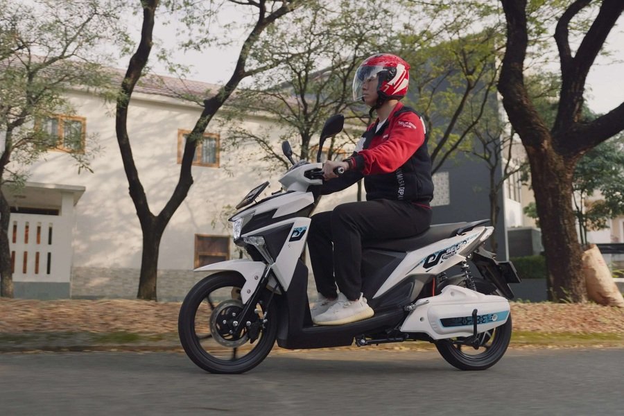Mengapa Selis Agats Single Lithium Layak Dimiliki! Harga, Spesifikasi, dan Kenyamanan Berkendara