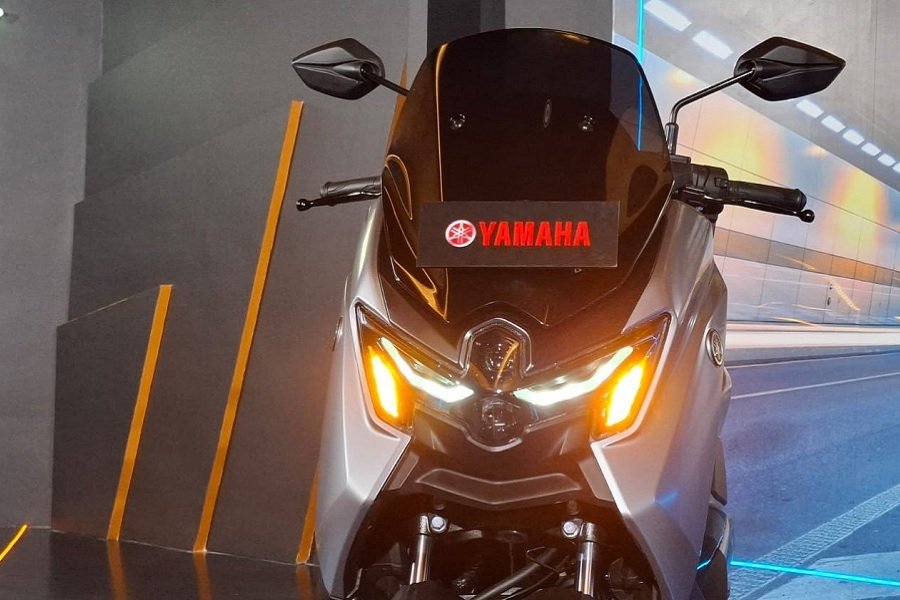 Menggebrak Pasar! Yamaha Nmax Turbo 2024 Hadir dengan Desain Gagah dan Teknologi Super Canggih