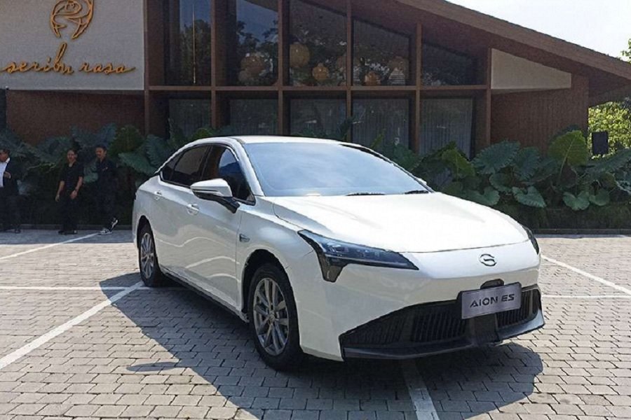 Tak Hanya Hemat! Ini Alasan Aion ES Tanpa ADAS dan Sunroof di Indonesia