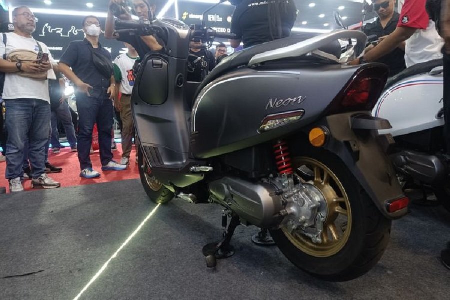Wmoto Letbe Neon 2024 Skuter Modern dengan Harga Terjangkau yang Harus Anda Miliki Sekarang!