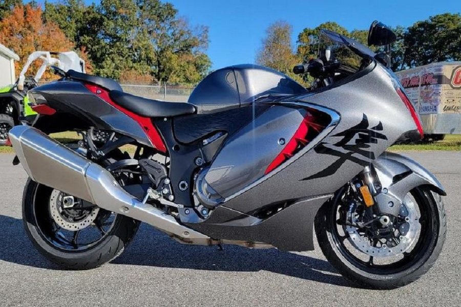 Wow! Suzuki Hayabusa 2024, Performa Tinggi dan Teknologi Mutakhir Bikin Anda Terpesona!