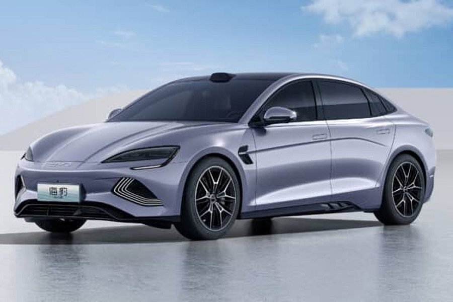 BYD Seal 2025 Sedan Listrik dengan LiDAR dan Desain Baru!