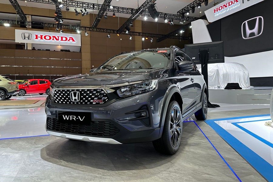 GIIAS 2024 Penjualan Honda Brio dan WR-V Melejit!