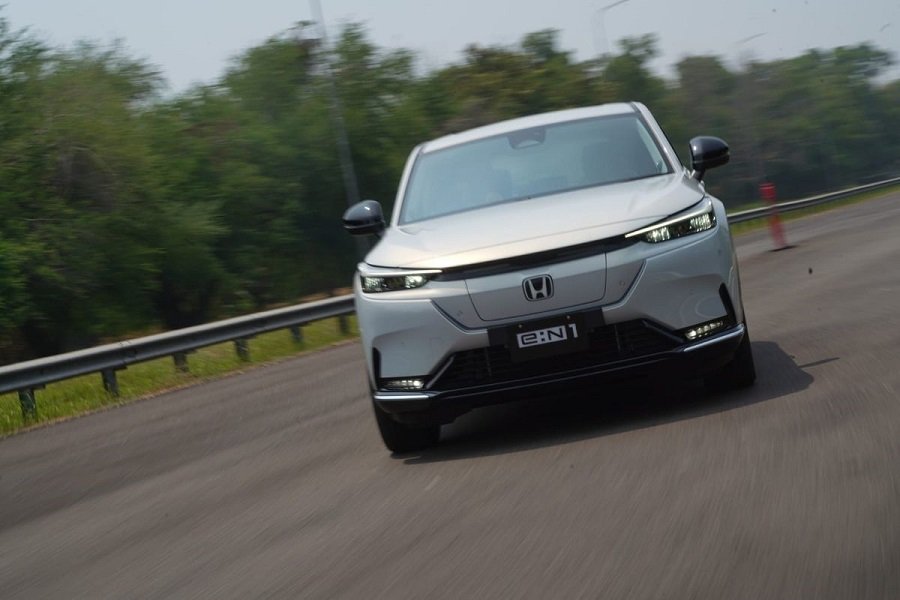 Honda e N1 SUV Listrik Menawan di GIIAS 2024!