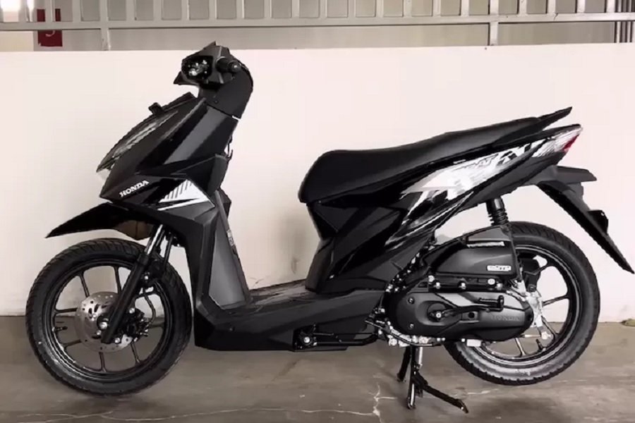 Mana yang Lebih Unggul Honda Beat CBS 2024 vs Honda Beat Deluxe 2024