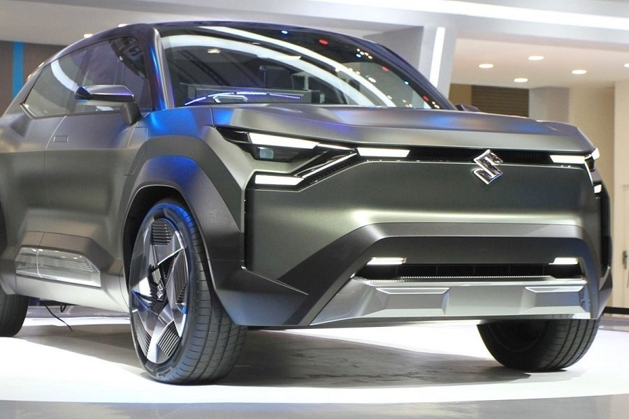 Suzuki eVX SUV Listrik Futuristik Debut Januari 2025!
