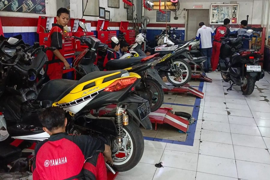 Yamaha promo HUT RI