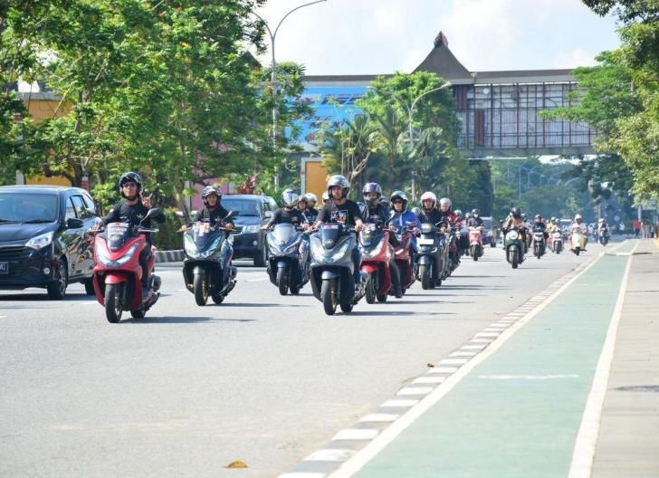 Rayakan Hari Pelanggan Nasional, Astra Motor Kalbar Gelar Acara Spesial Bersama Komunitas