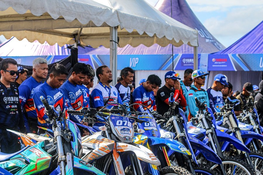 Gempar! Sintang Raih Rekor Pengunjung Shell bLU cRU Yamaha 2024!