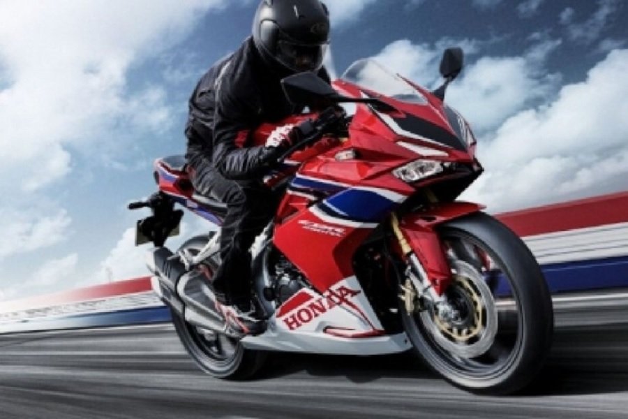 Memukau! Honda CBR250RR 2024 Kombinasi Teknologi Canggih dan Desain Elegan