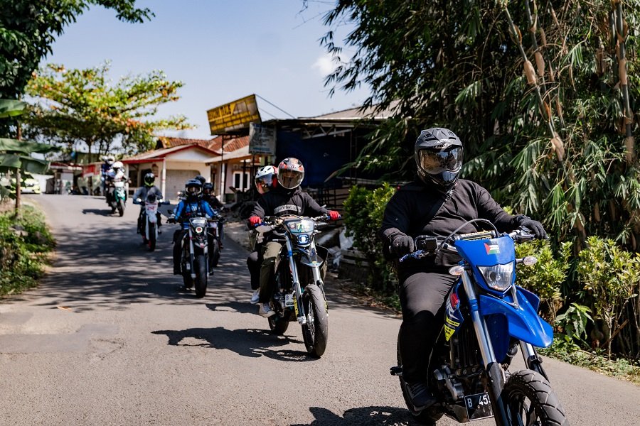 Penuh Tantangan! Morning Ride WR Owners Indonesia Tembus Medan Berat di Jonggol