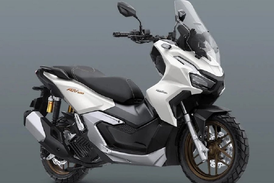 Sama Sama 160cc! Honda Vario 160 vs Honda ADV160, Bagus yang Mana