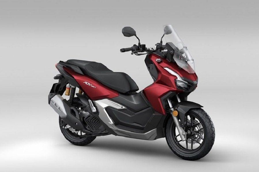 Solusi Ideal! Honda ADV 160 Petualangan Berkendara di Semua Medan