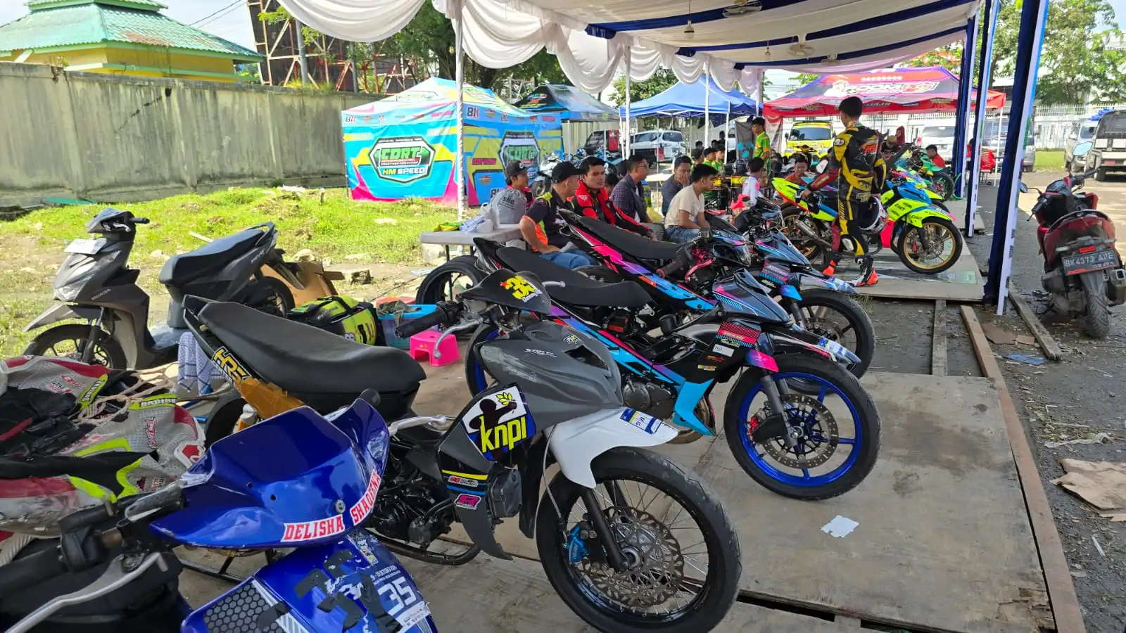 Cek dan Setel Motor dengan Teliti