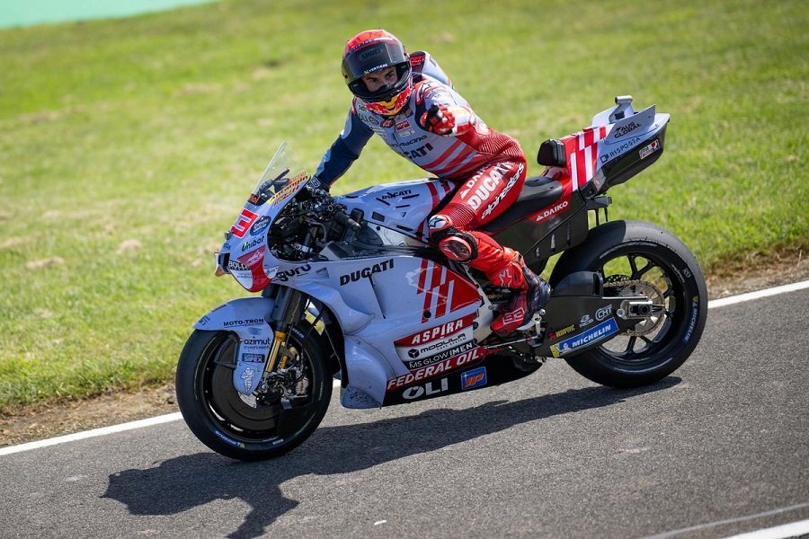 Sirkuit Phillip Island Bersinar! Marc Marquez Taklukkan Balapan Utama MotoGP Australia!