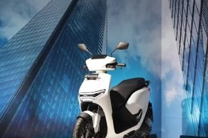 Wow! CUV e Skuter Listrik Pertama Astra Honda yang Menggebrak Pasar Indonesia!