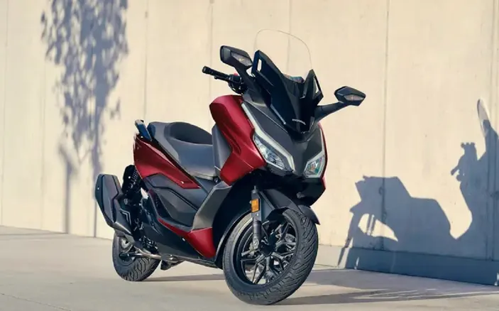 Wajib Punya! Honda Forza 2024 Skuter Premium Dengan Fitur Canggih dan Performa Gila!