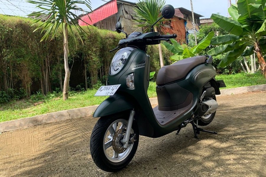 Wajib Tahu! New Honda Scoopy 2024 Hadir dengan Desain Futuristik dan Fitur Canggih!