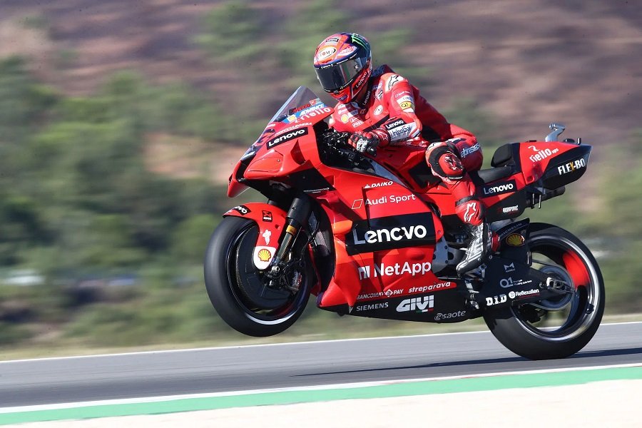 Krisis di Ducati? Bagnaia Gagal Total di Le Mans, Tim Siapkan Evaluasi Besar