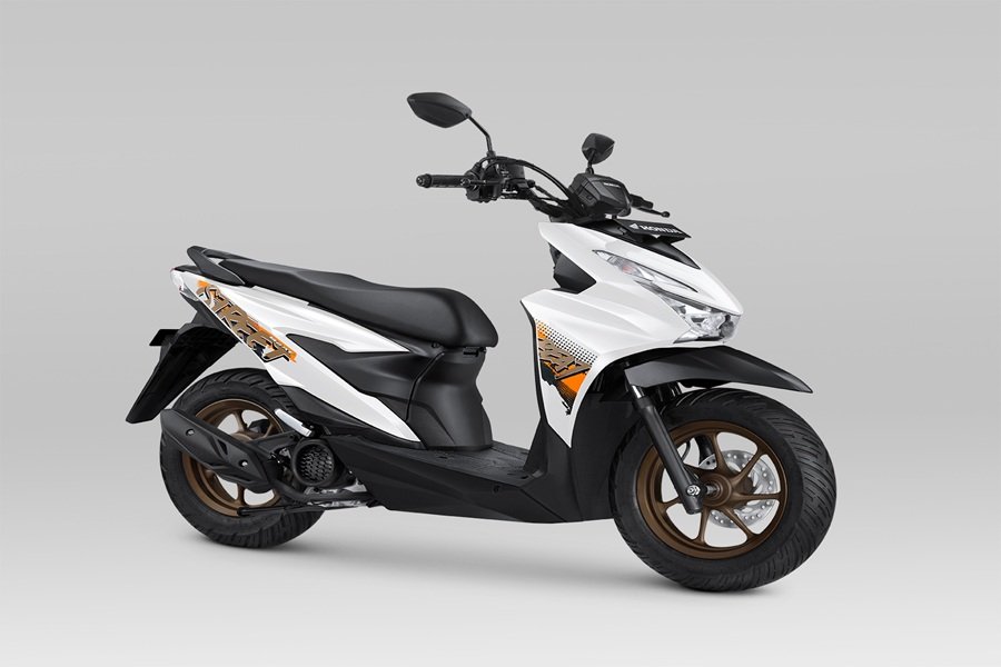 New Honda BeAT & BeAT Street Tampil Makin Kece! Warna & Striping Baru Bikin Makin Stylish dan Irit!