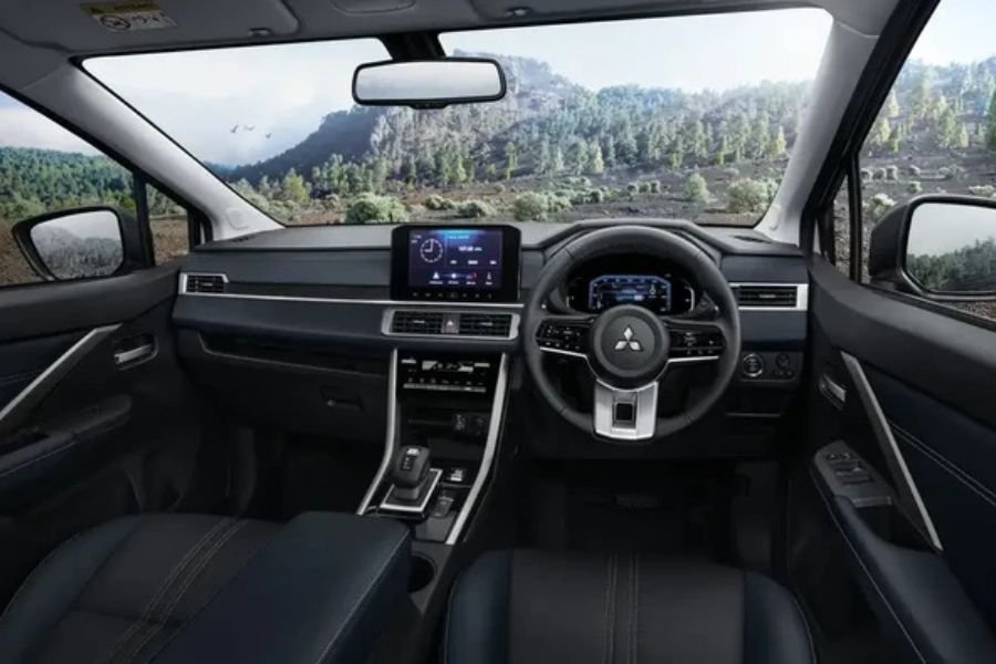 Kaca Mobil Sering Berembun Padahal AC Nyala? Ini 4 Tanda AC Harus Segera Dicek!