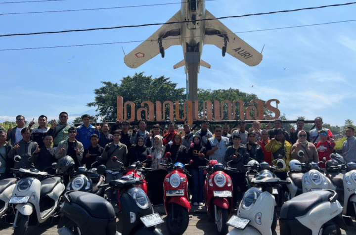 Kreativitas dan Solidaritas Bikers Honda Scoopy Bersatu di Banyumas! Ada Lukis Payung hingga City Rolling Bareng!