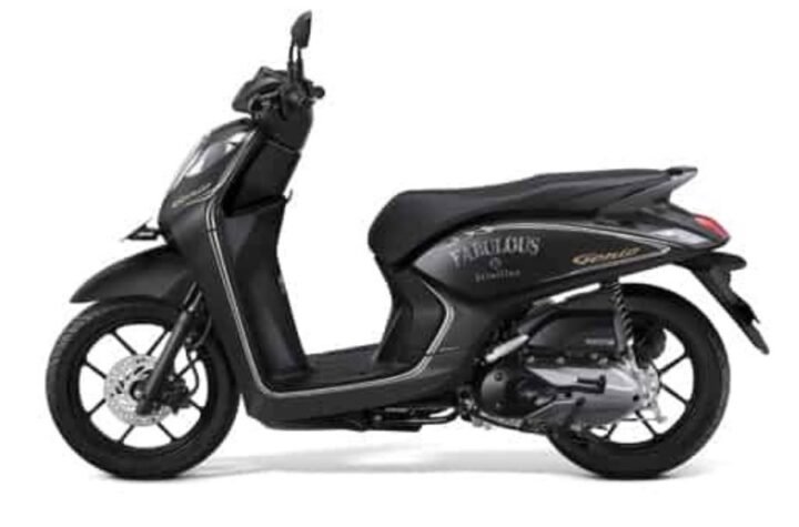 Biar Nggak Kusam & Cepat Rusak, Begini Cara Merawat Body Cover Honda Genio CBS di Rumah!