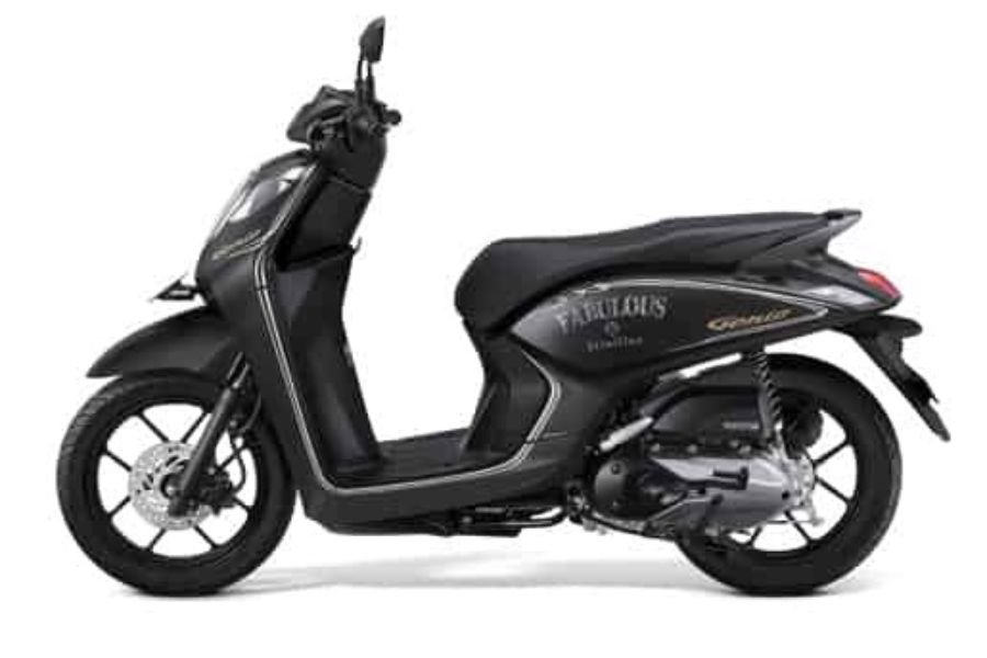 Biar Nggak Kusam & Cepat Rusak, Begini Cara Merawat Body Cover Honda Genio CBS di Rumah!